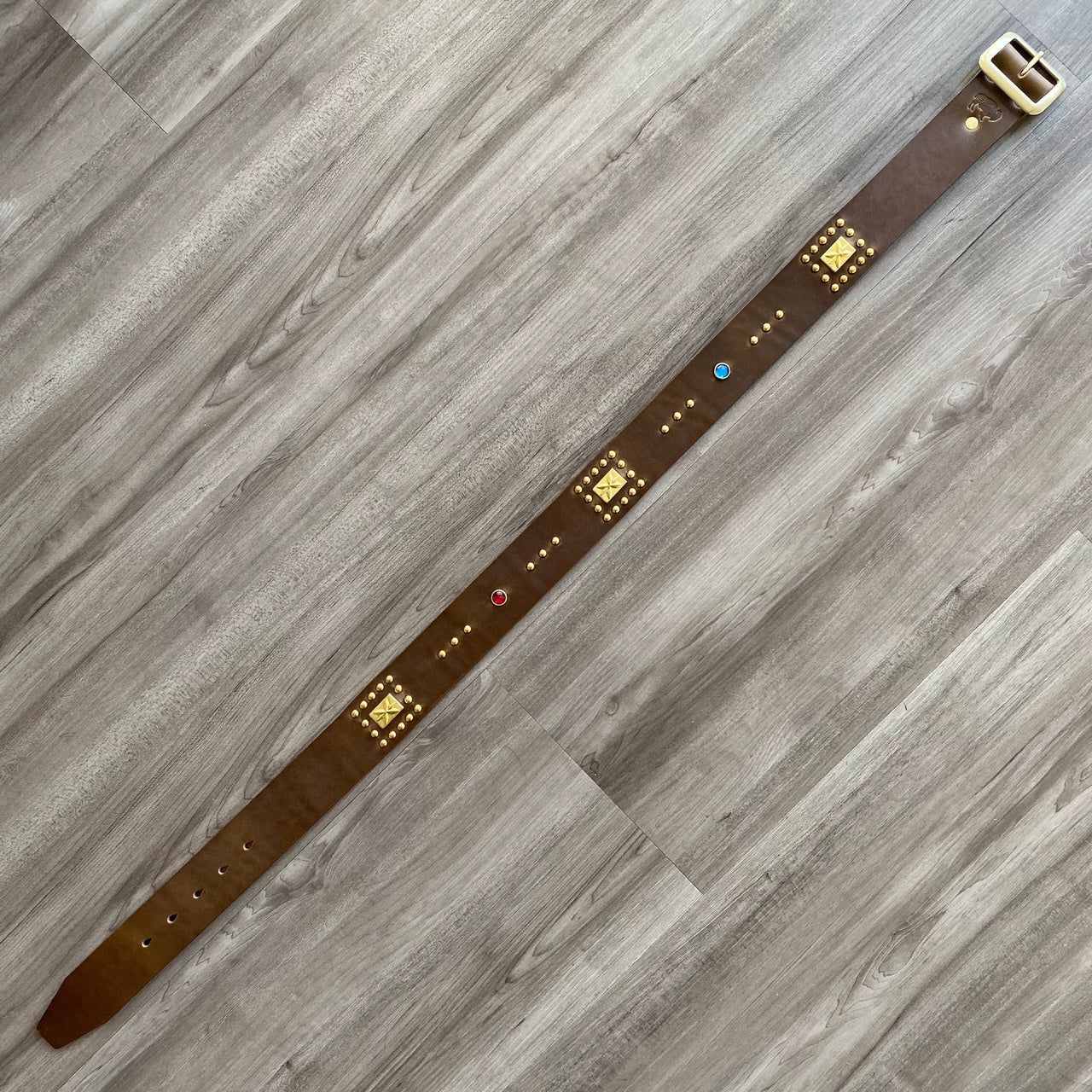 The Western Foliate - Brass Hardware - Size 34